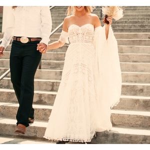 All Who Wander “Shane” Wedding Gown